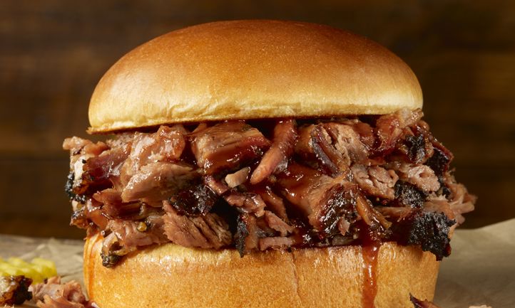 Dickey’s Barbecue Pit Hosts End-of-Summer ‘Cue-mmunity Appreciation Bash on September 5