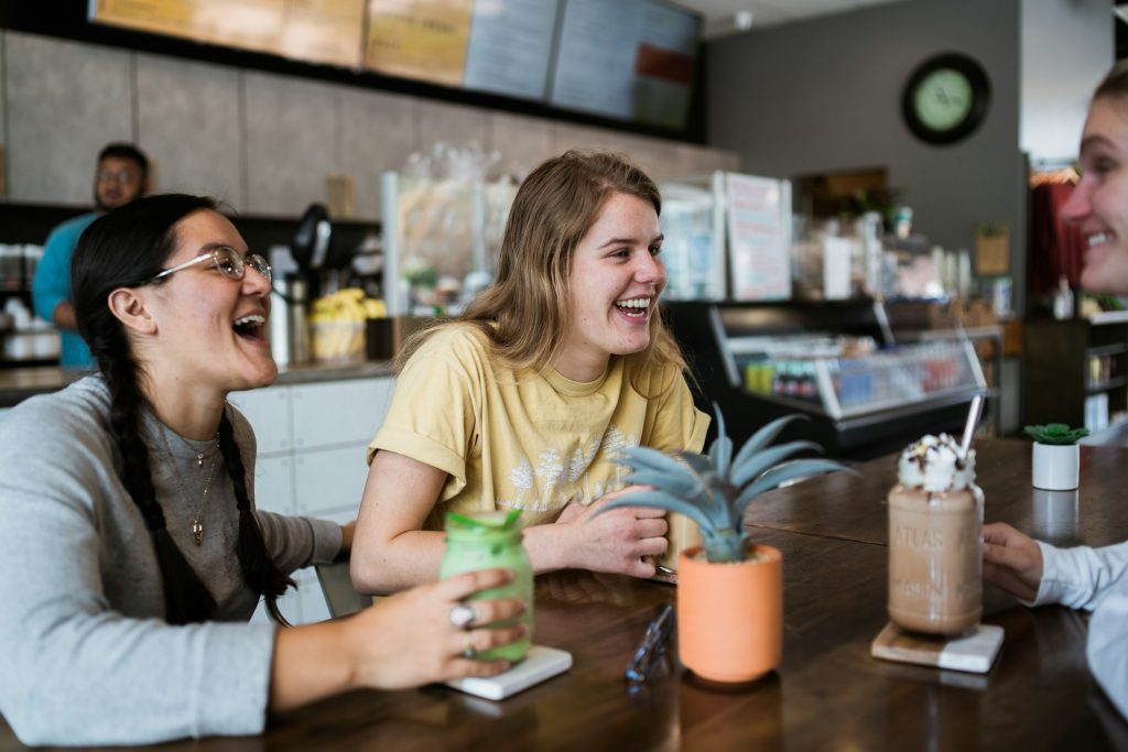 How In-Store Audio Drives Restaurant Engagement | Modern Restaurant Management