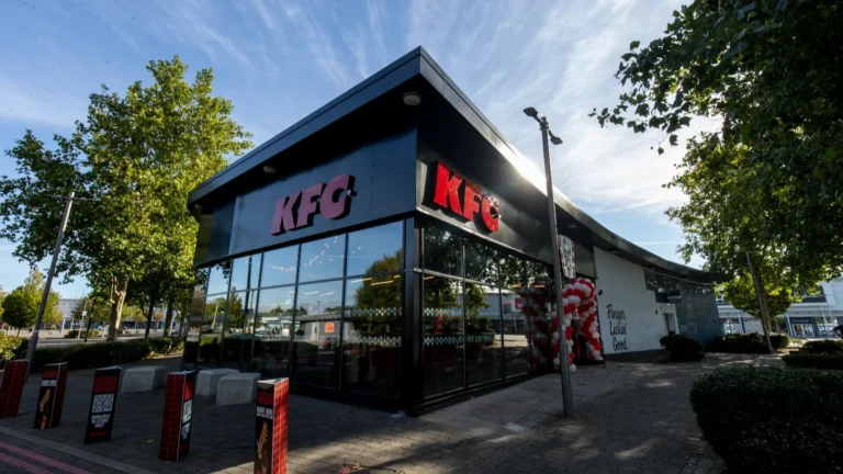 KFC opens 1st Stratford-upon-Avon restaurant, creating 50 jobs
