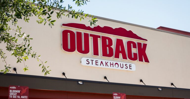 Outback Steakhouse co-founder says turnaround is on the right track