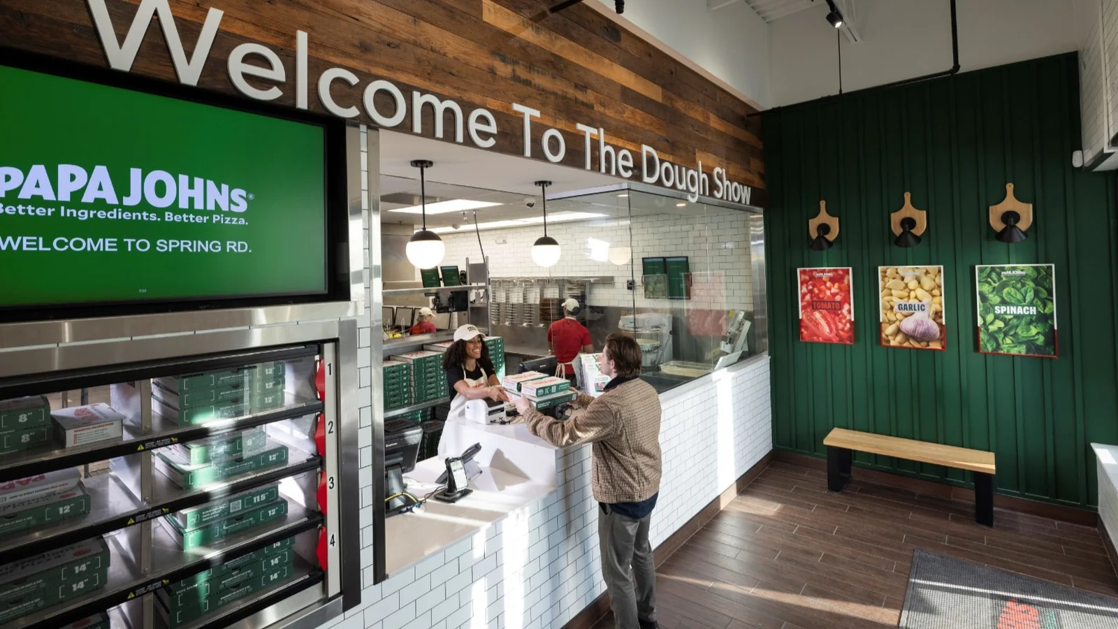 Papa Johns promotes 4 to leadership positions