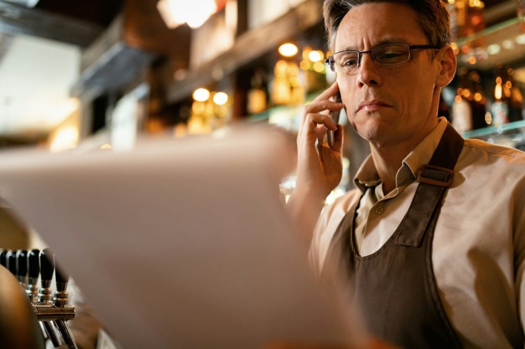 Prevent Ghosting in Hospitality Hiring | Modern Restaurant Management