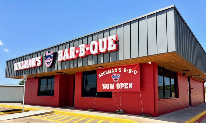 Soulman’s Bar-B-Que Brings Legendary Texas Barbecue to Gun Barrel City