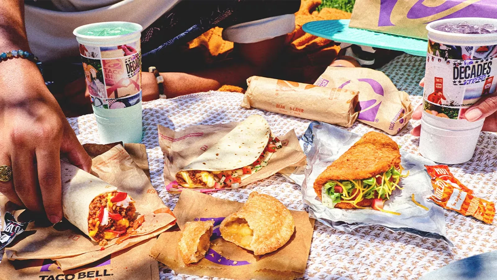 Taco Bell launches 2016 Decades Menu with fan-favorite items