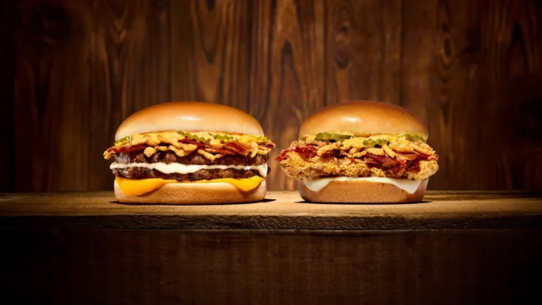 Whataburger brings back Bacon Wrangler, adds chicken option