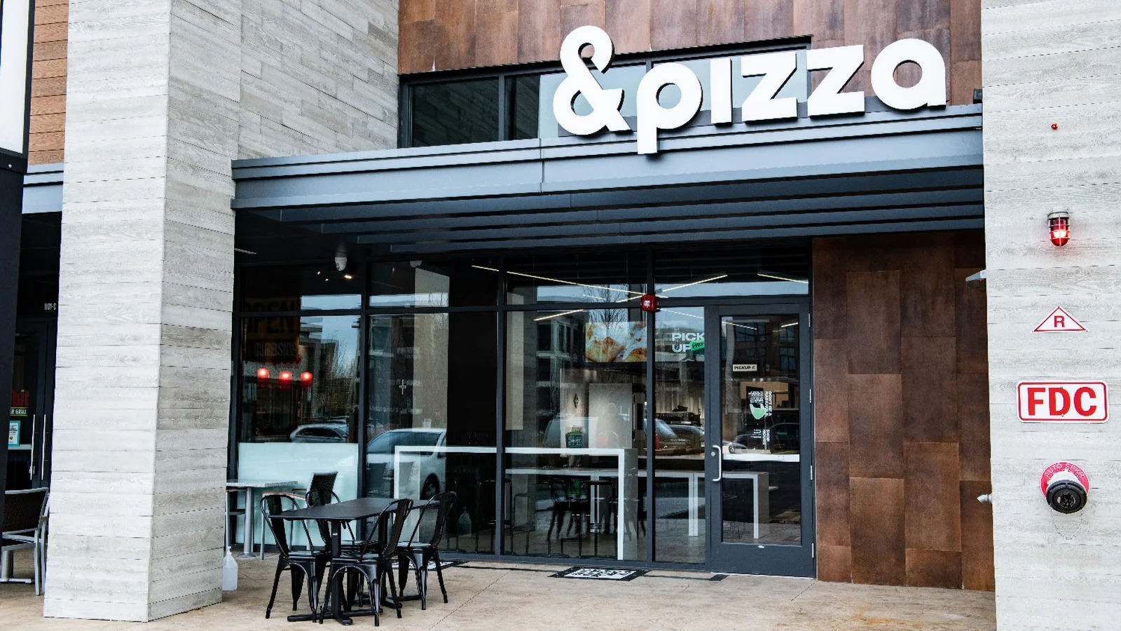 &amp;pizza to launch 1st location in Georgia