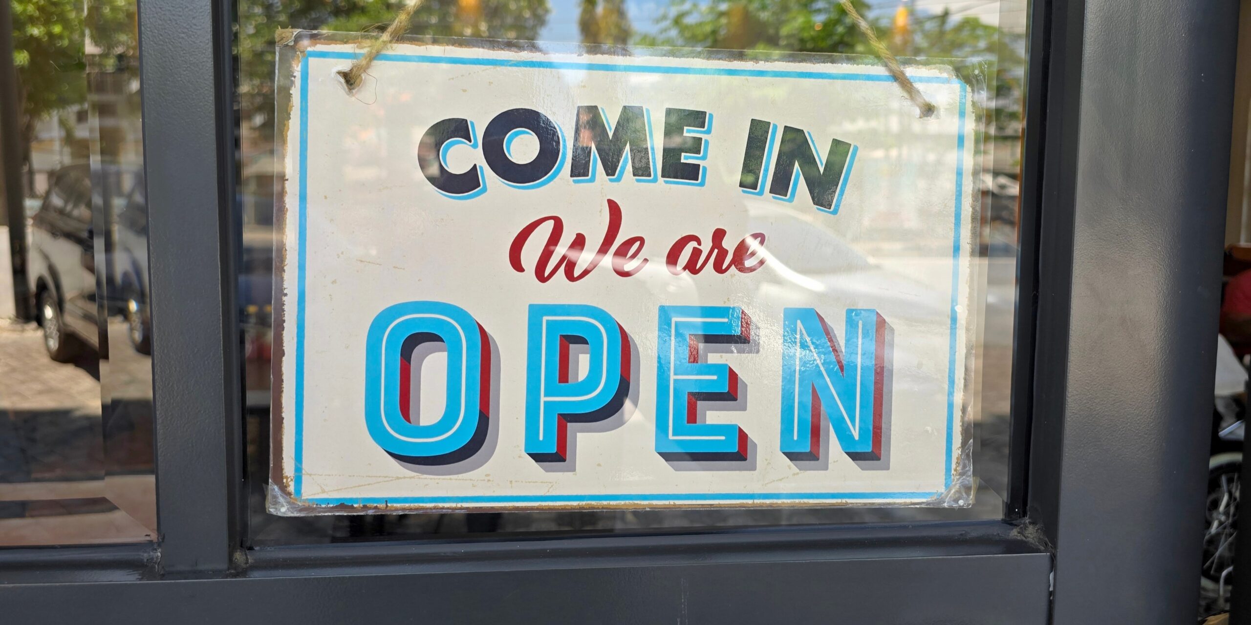 Want more website traffic? Update your restaurant hours